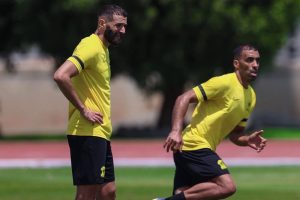 بنزيما وراء تراجع مستوى حمد الله